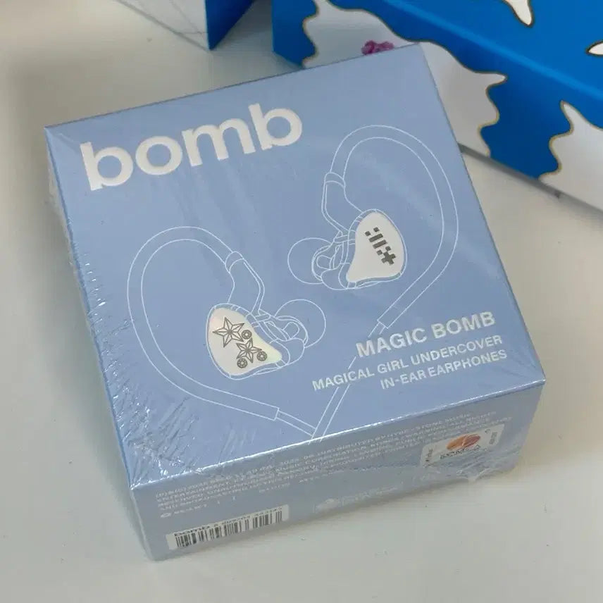 [BUNJANG] ILLIT Mini Album Vol. 3 MACHI Version In-Ear Earphones (Sealed) / 아일릿 미니앨범 3집 마치 버전 인이어 이어폰 미개봉