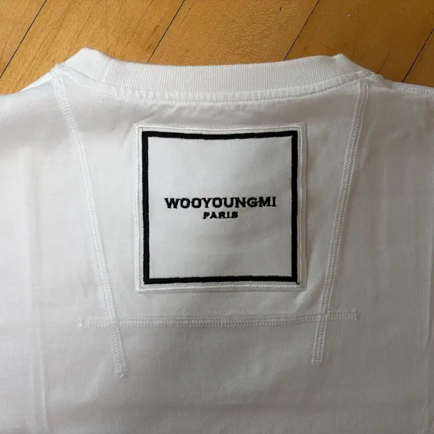 [BUNJANG] Wooyoungmi Square Label T-shirt White Size 50 / 우영미 스퀘어 라벨 티셔츠(50)