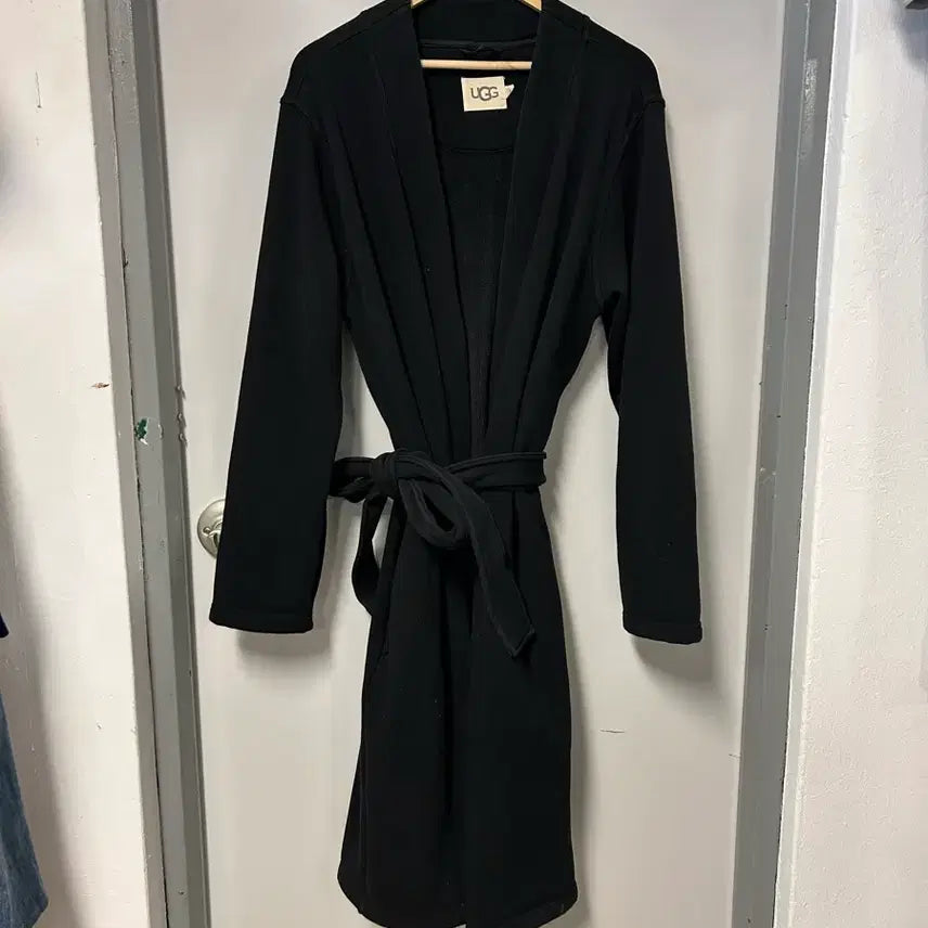 [BUNJANG] UGG Black Belted Robe Coat / 무료배송) ML) 어그 UGG 블랙 벨티드 로브 코트