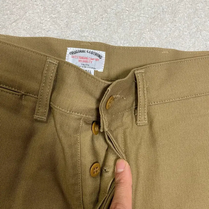 [BUNJANG] Outstanding Chino Pants 30 Inch / 아웃스탠딩 치노 팬츠 바지 30인치