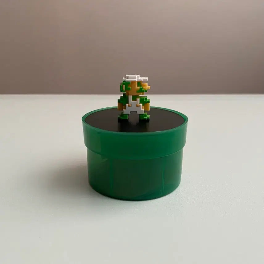 [BUNJANG] Super Mario Bros. Luigi Dot Figure / 수퍼마리오 브라더스 루이지 도트 피규어