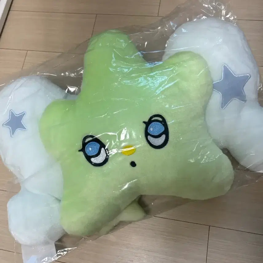 [BUNJANG] NCT WISH Riku Ver. Cushion (Sealed) / 위츄쿠션 엔시티위시 리쿠버전 미개봉