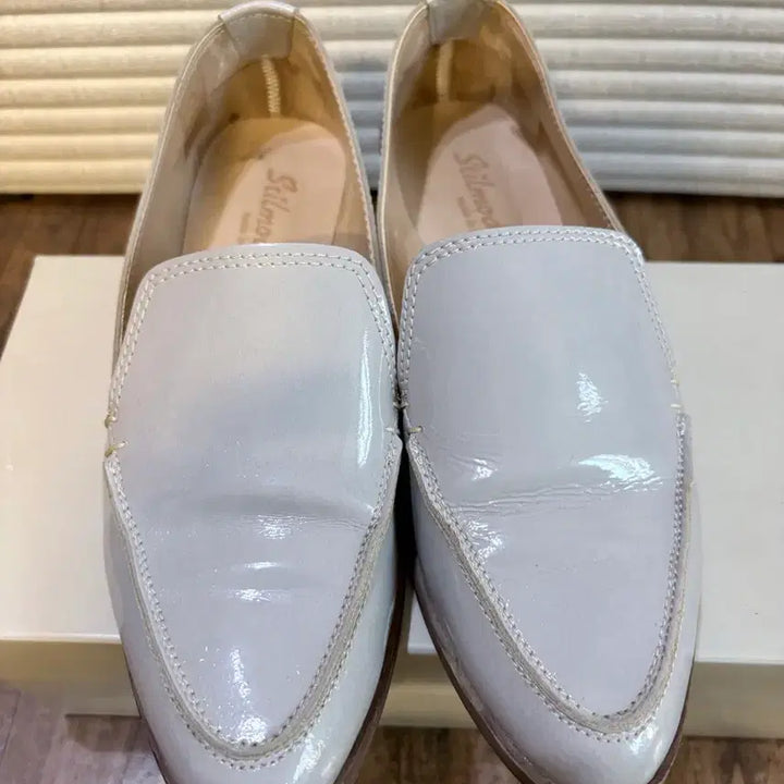 [BUNJANG] Handmade Italian Flat Shoes - Light Grey, Size 230mm / 플랫슈즈 230mm