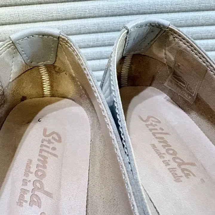 [BUNJANG] Handmade Italian Flat Shoes - Light Grey, Size 230mm / 플랫슈즈 230mm