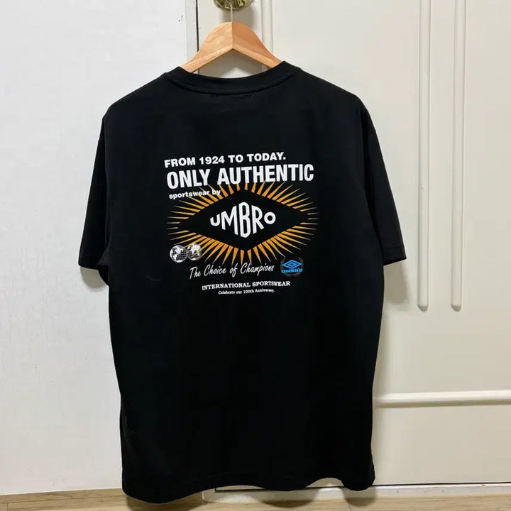 [BUNJANG] Umbro 100th Anniversary Black T-Shirt Size 100 / 엄브로 100주년 기념 블랙 반팔 티셔츠 100사이즈