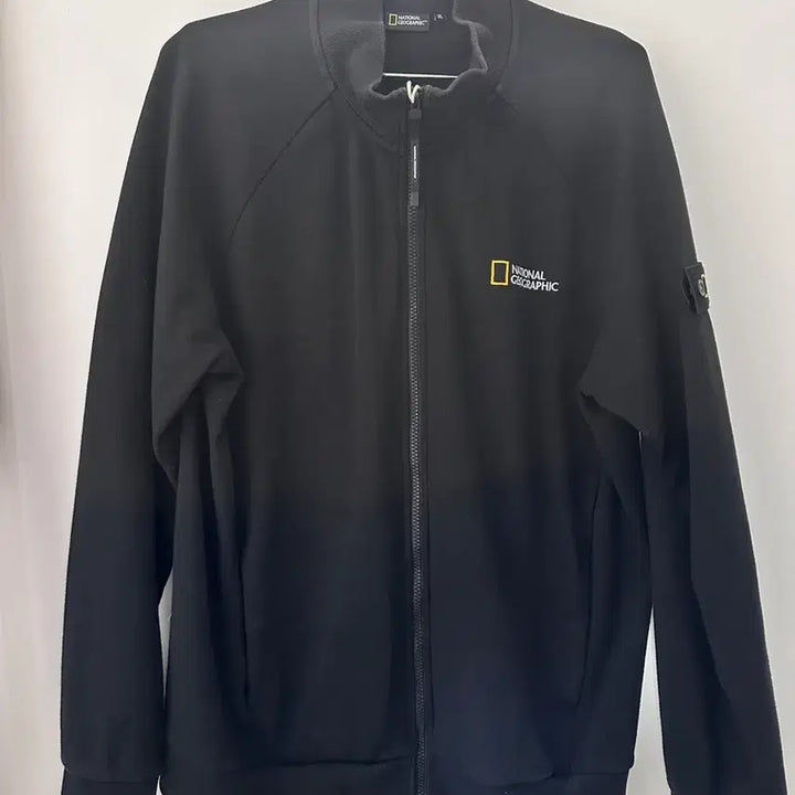 [BUNJANG] National Geographic Black Zip-Up Jacket XL / 내셔널지오그래픽 블랙 집업 XL 사이즈