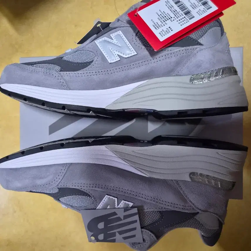 [BUNJANG] New Balance 992 Grey Made in USA Core Silver Metallic (270) / [새상품] 270 뉴발란스 992 그레이 메이드 인 USA 코어 실버
