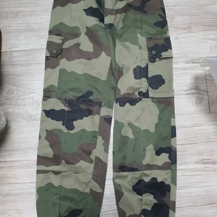 [BUNJANG] Polvo Military Mania Look Unisex Pants / 폴보에 밀리터리 매니아룩 남녀공용 바지 팬츠