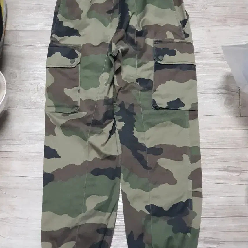 [BUNJANG] Polvo Military Mania Look Unisex Pants / 폴보에 밀리터리 매니아룩 남녀공용 바지 팬츠