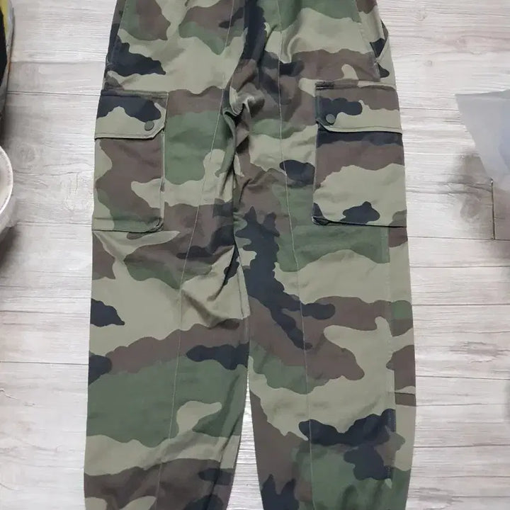 [BUNJANG] Polvo Military Mania Look Unisex Pants / 폴보에 밀리터리 매니아룩 남녀공용 바지 팬츠