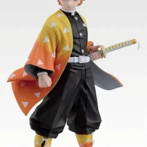 [BUNJANG] Demon Slayer Zenitsu A Prize Figure (Sealed) / 귀멸의 칼날 젠이츠 A상 피규어