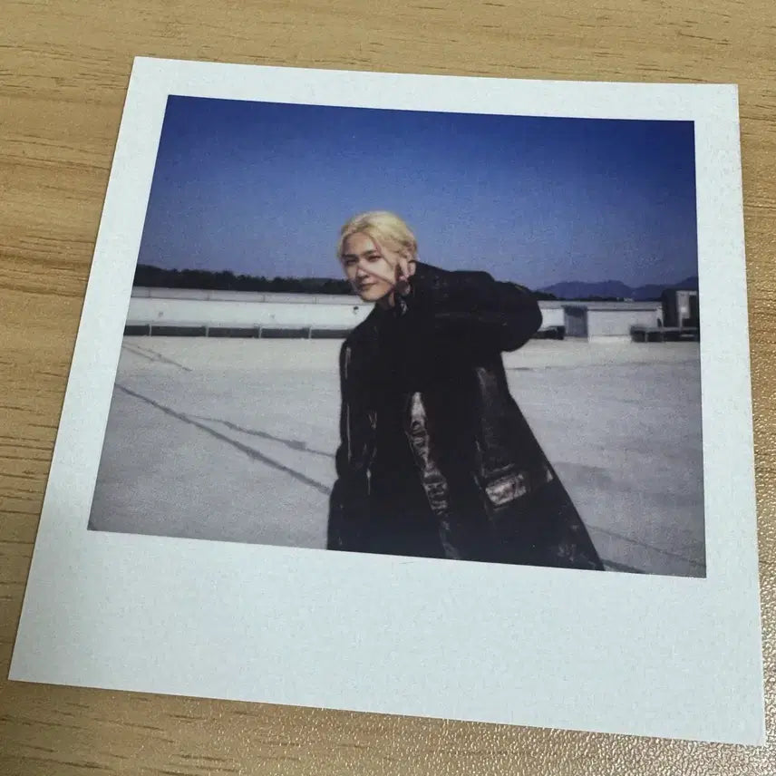 [BUNJANG] iKON DK Flashback Polaroid / 아이콘 김동혁 DK 플레시백 폴라로이드