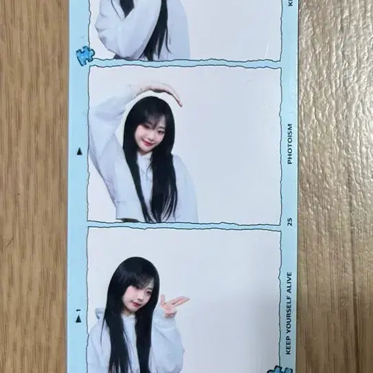 [BUNJANG] QWER Chabin Photolem Photo / QWER 히나 포토이즘 사진