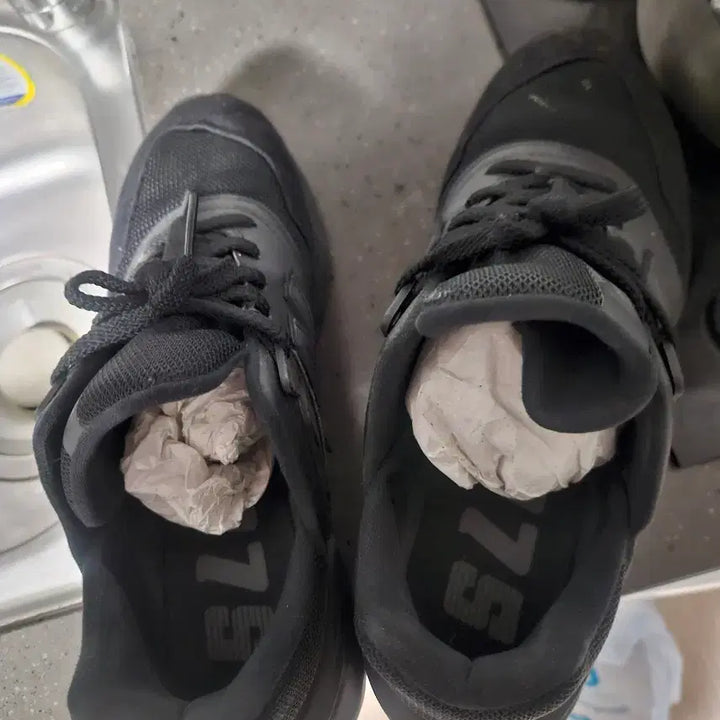 [BUNJANG] New Balance 997S Black Sneakers / 뉴발란스 997S블랙