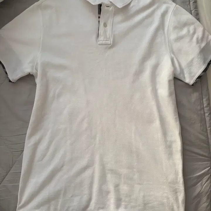 [BUNJANG] Burberry Brit White Short Sleeve Polo Shirt M / 버버리 브릿 흰색 반팔 폴로티 M