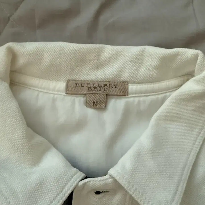 [BUNJANG] Burberry Brit White Short Sleeve Polo Shirt M / 버버리 브릿 흰색 반팔 폴로티 M