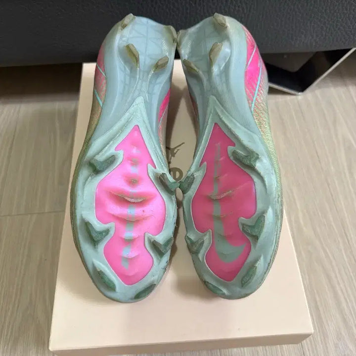 [SOLD OUT] 나이키 머큐리얼 베이퍼 16 엘리트 FG 260 (FQ1457301)