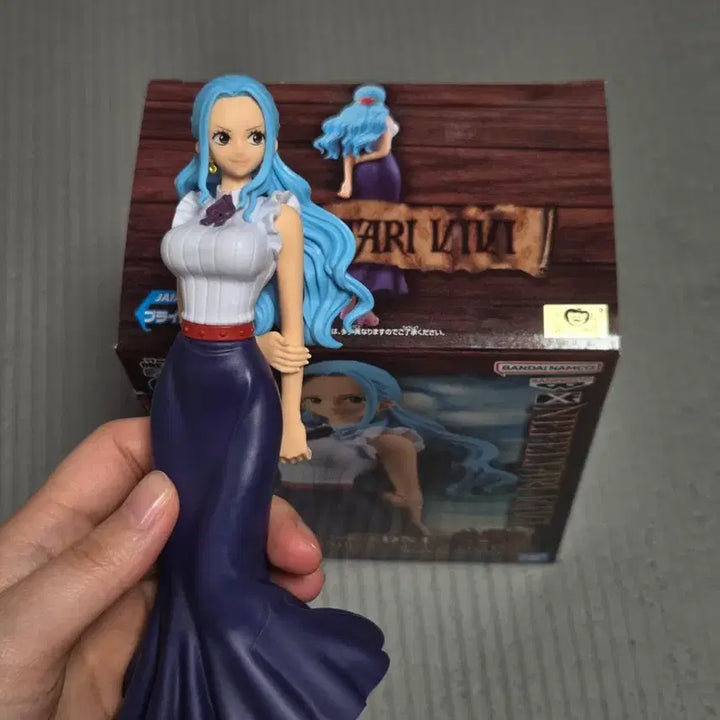 [BUNJANG] One Piece Vivi Figure / 원피스 비비 피규어
