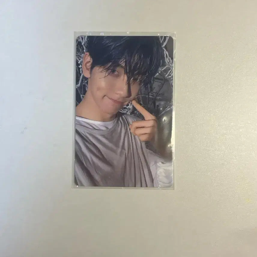 [BUNJANG] TXT Soobin (Rabbit) Star Outfit Photocard / 수빈(토끼) 별의장 포카
