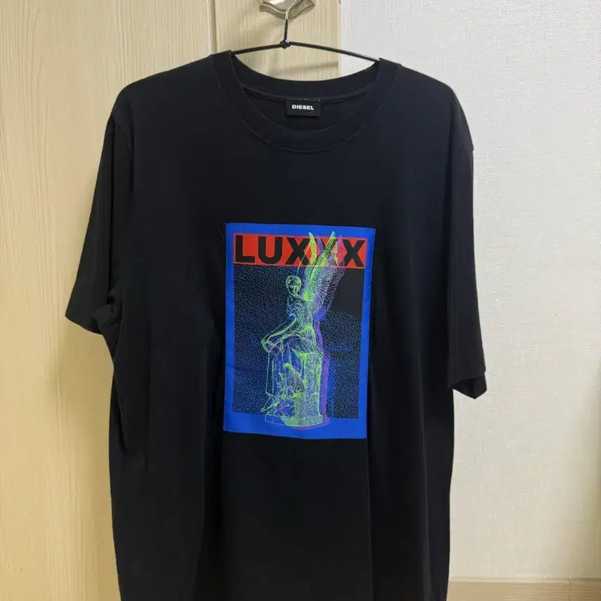 [BUNJANG] Diesel Black Graphic T-Shirt (L) / 디젤 블랙 반팔티 L