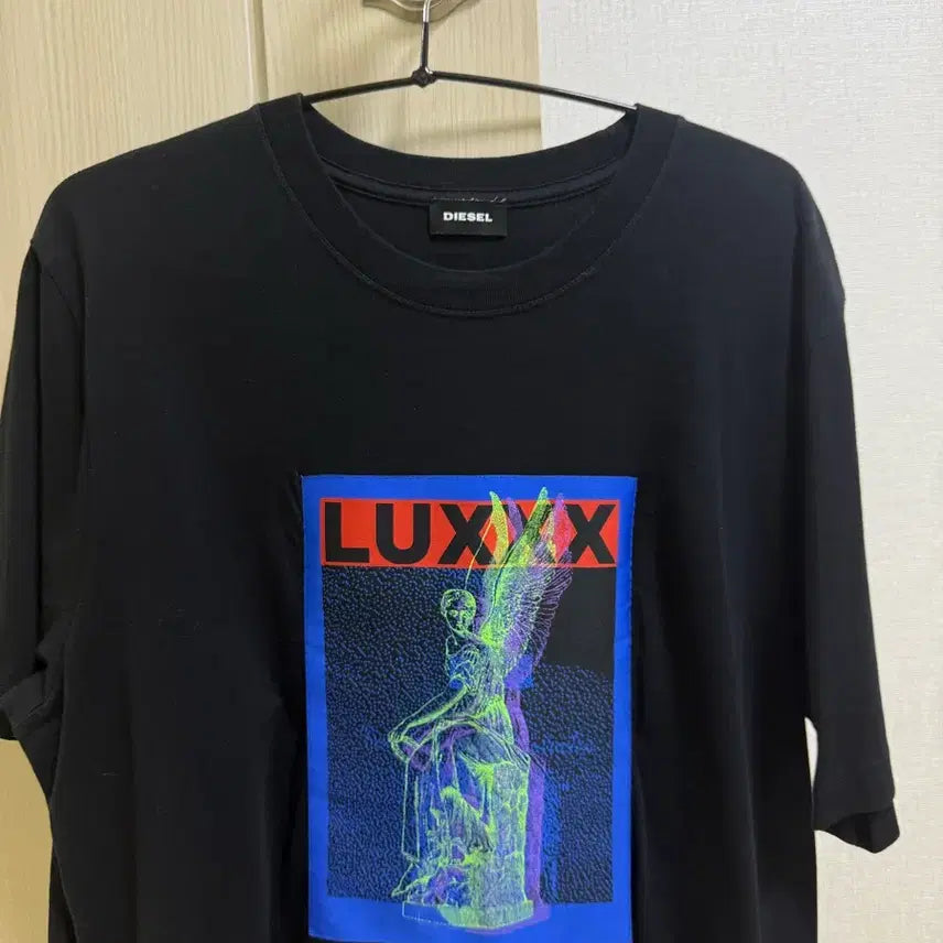 [BUNJANG] Diesel Black Graphic T-Shirt (L) / 디젤 블랙 반팔티 L