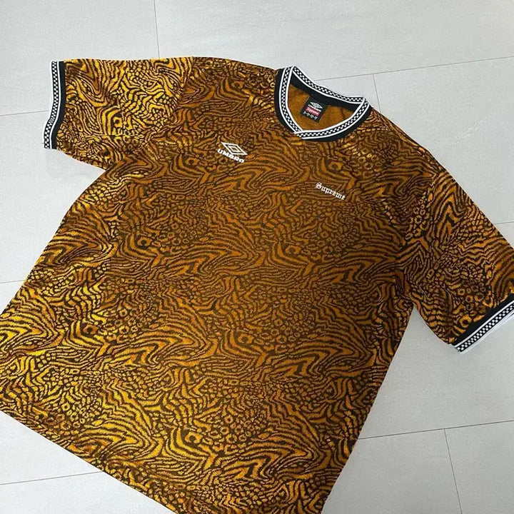 [BUNJANG] Supreme x Umbro Jacquard Animal Soccer Jersey XL / 슈프림x엄브로 자가드 애니멀 싸커저지XL팝니다