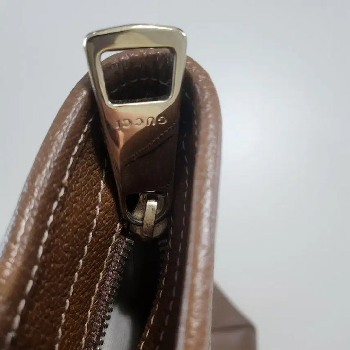 [BUNJANG] Gucci GG Logo Brown Shoulder Bag / 구찌 GG 로고 브라운 숄더백