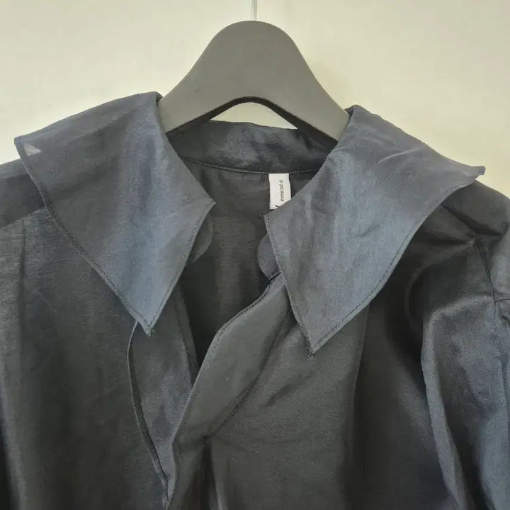 [BUNJANG] Parsons Shirring Blouse / 미사용) 파슨스 셔링 블라우스