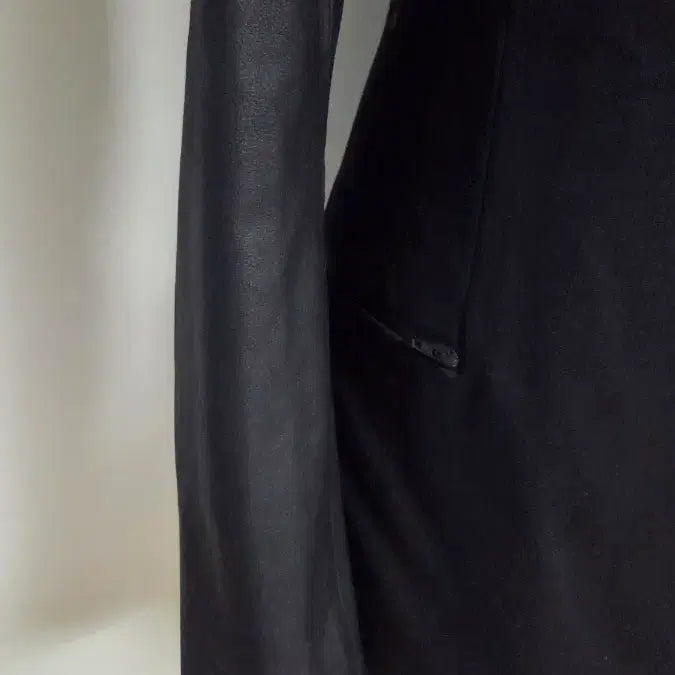 [BUNJANG] Theory Leather Colorblock Jacket / 띠오리 가죽 배색 자켓 4 (84-68-165)