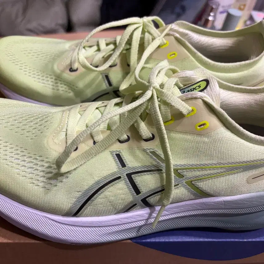 [BUNJANG] ASICS Gel-Kayano 31 Cool Matcha Celadon / [280] 아식스 젤카야노31 쿨 마차 셀라돈