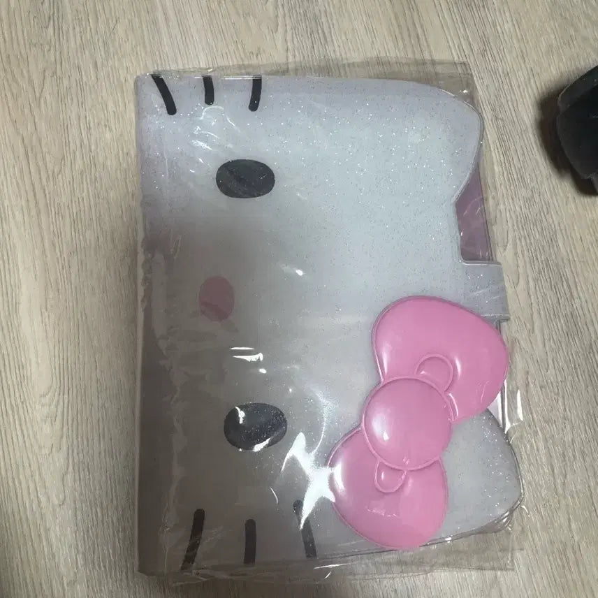 [BUNJANG] Hello Kitty Sealed Binder / 키티 바인더 미개봉