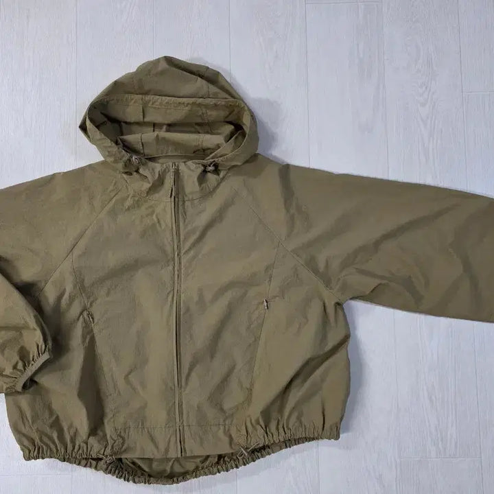 [BUNJANG] Urban Around Khaki Hooded Short Jacket / 카키색 후드 숏 자켓