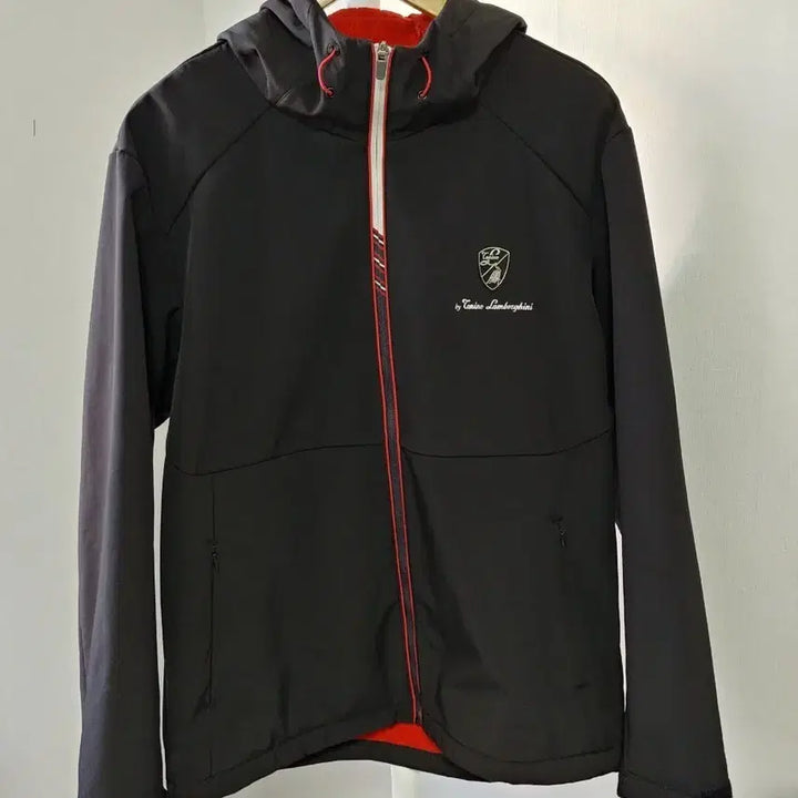 [BUNJANG] Tonino Lamborghini Softshell Hooded Jacket (XXL) / 토니노 람보르기니 소프트쉘 후드 자켓 (사이즈 110/XXL)