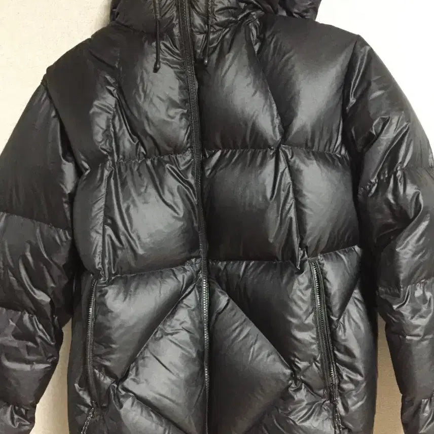[BUNJANG] Patch Sunday Padded Jacket / 패치선데이 패딩