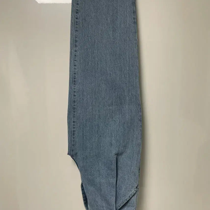 [BUNJANG] Beslow Conmill Denim One-Tuck Light Wash Jeans / 비슬로우 콘밀데님 원턱 연청 팝니다.