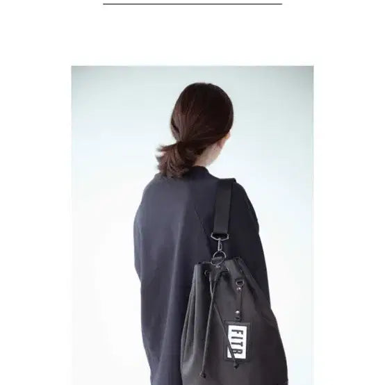 [BUNJANG] FIND KAPOOR Sister Yoko Black Bucket Bag / FITB 필인더블랭크 블랙 여성 가방 숄더백