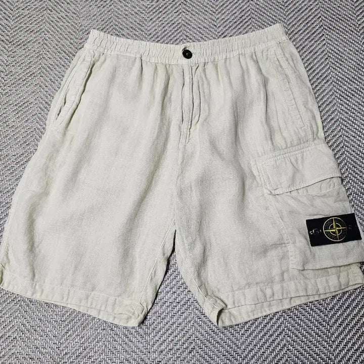 [BUNJANG] Stone Island Linen Shorts / 스톤아일랜드 린넨 반바지