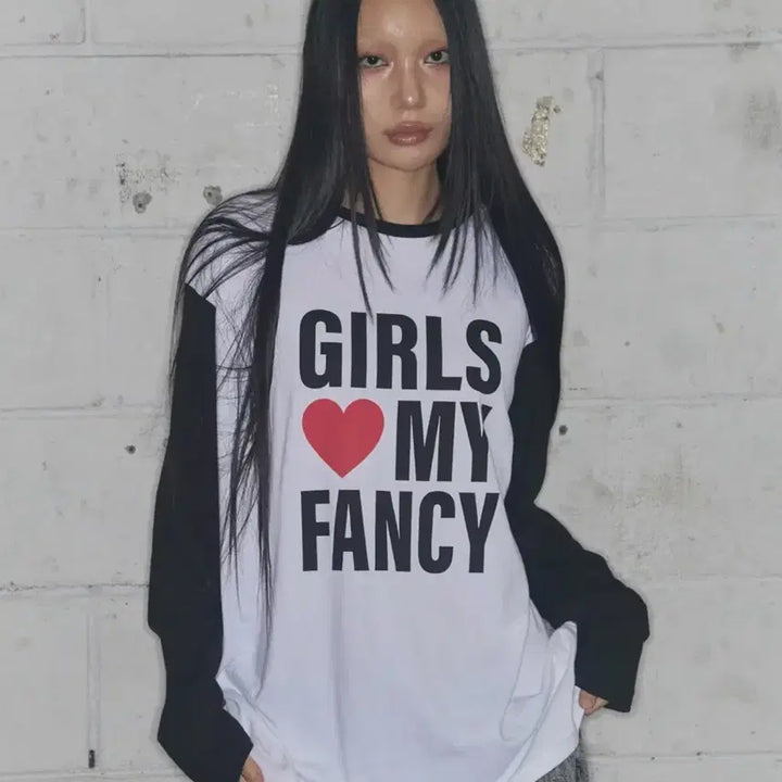 [BUNJANG] Fancy Club Long Sleeve T-shirt / 팬시클럽 롱슬리브