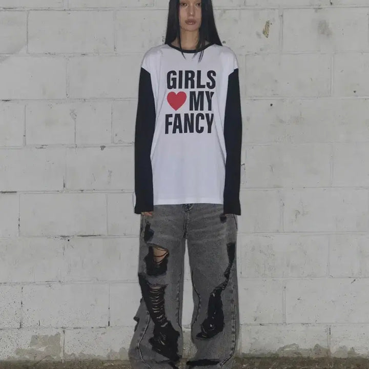 [BUNJANG] Fancy Club Long Sleeve T-shirt / 팬시클럽 롱슬리브
