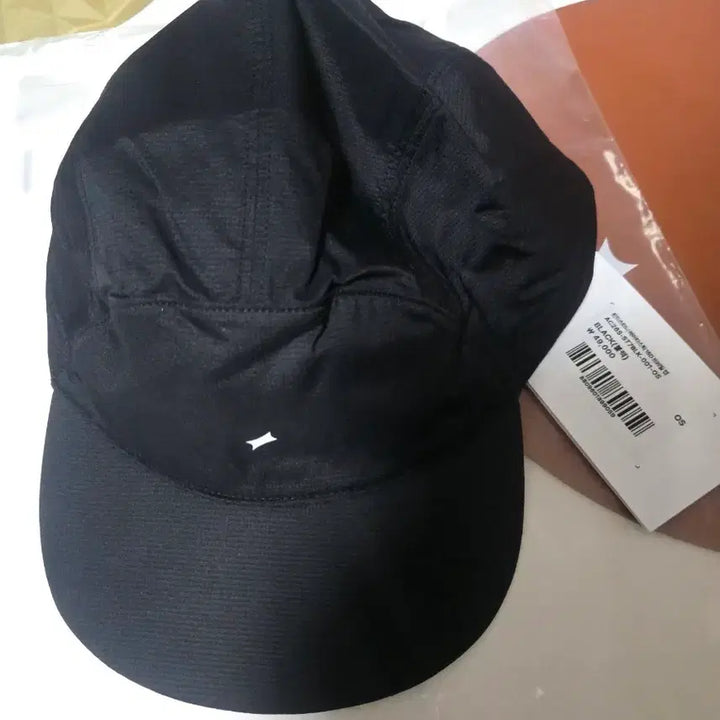 [BUNJANG] UrbanSide 26SS Windstunner Airtastic 15D Trail Cap Black / 어반사이드[26SS] 윈드스터너 에어타스틱 15D 트레일 캡 블랙