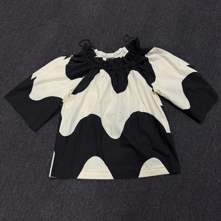 [BUNJANG] Marimekko Seireni Pattern Blouse / 마리메코 세이레니 패턴 블라우스