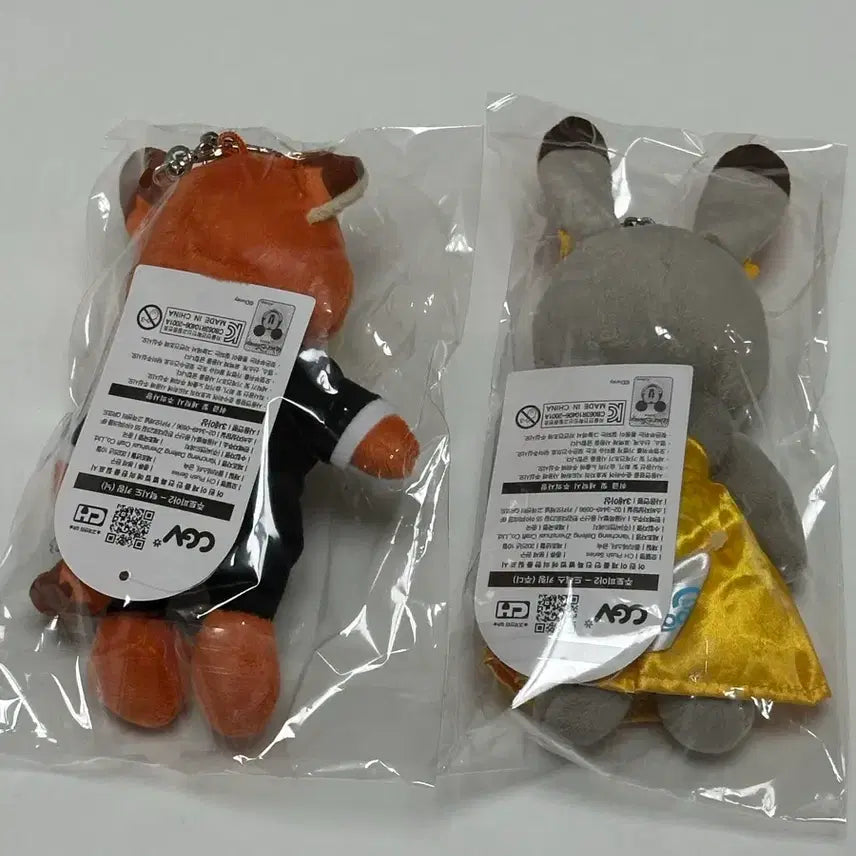 [BUNJANG] Zootopia Nick &amp; Judy Keyring Plush Bundle (Sealed) / 미개봉) 주토피아 cgv 닉 주디 키링 인형