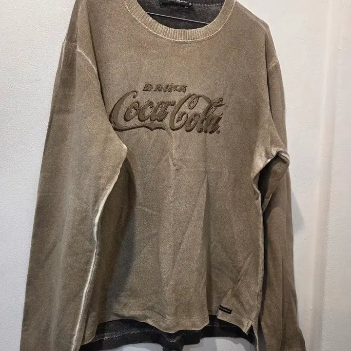 [BUNJANG] Dolce &amp; Gabbana Coca-Cola Collaboration Sweatshirt T-Shirt / 돌체앤가바나 코카콜라 맨투맨 티셔츠