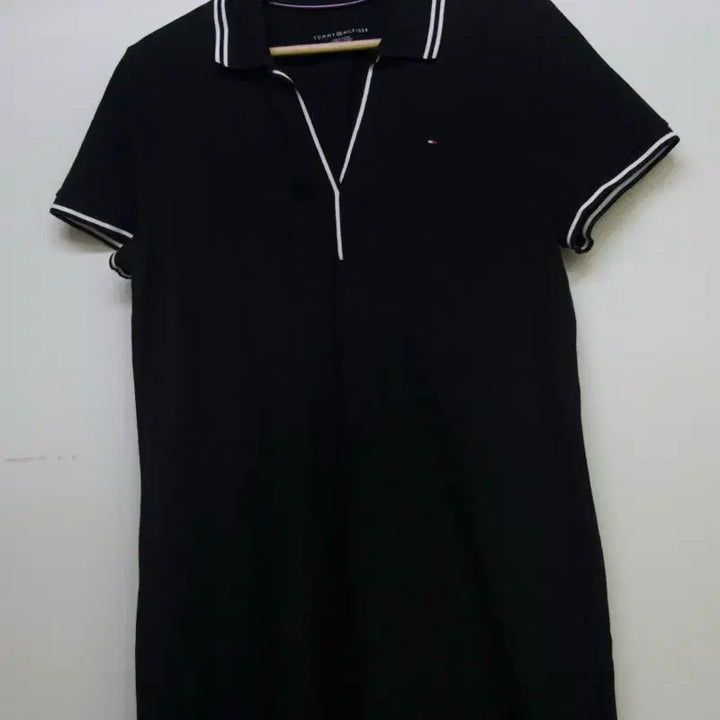 [SOLD OUT] 타미힐피거 블랙 카라 원피스