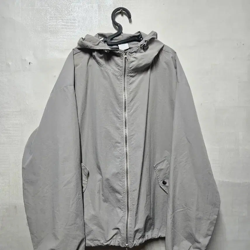 [BUNJANG] Lap Studio Hooded Windbreaker Jacket Gray / 랩스튜디오 후드 바람막이 자켓 그레이