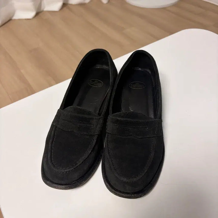 [BUNJANG] Thebarnet Black Suede Loafers Size 225 / 더바넷 블랙 스웨이드 로퍼 사이즈 225