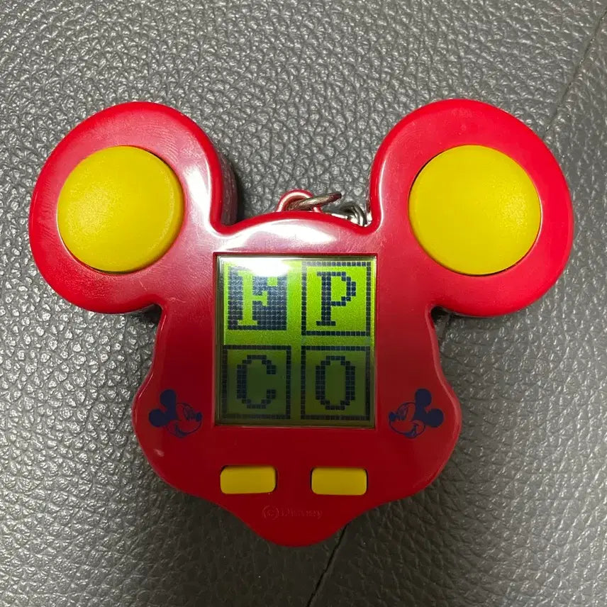 [BUNJANG] Classic Disney Mickey Mouse Tamagotchi Game Keychain / [새상품] 고전 디즈니 미키마우스 다마고치 게임기 키링
