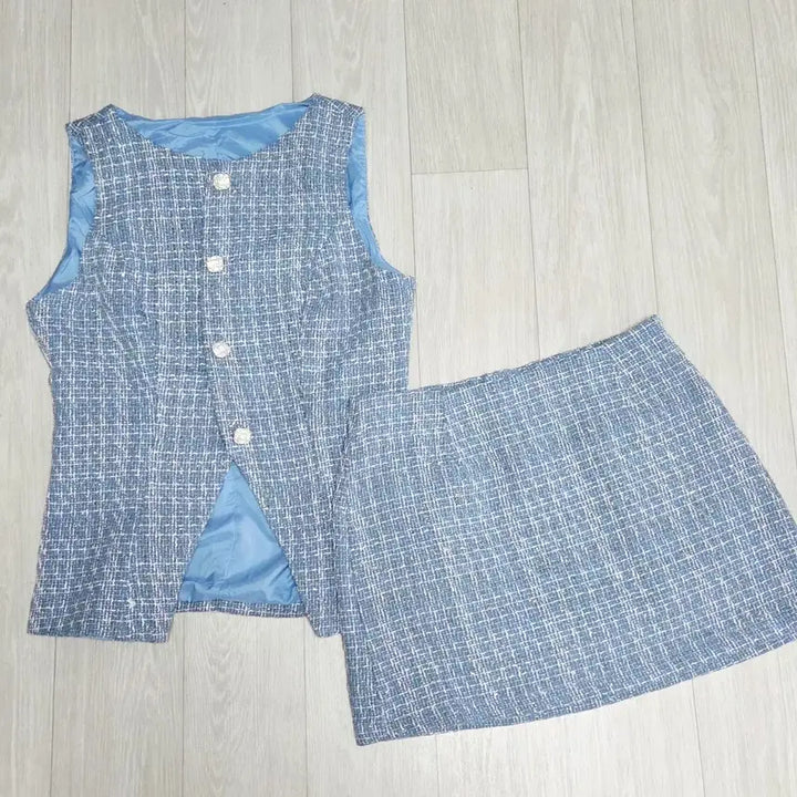 [BUNJANG] Cubic Button Tweed Set / ㅁ새상품ㅁ 큐빅단추 트위드 세트