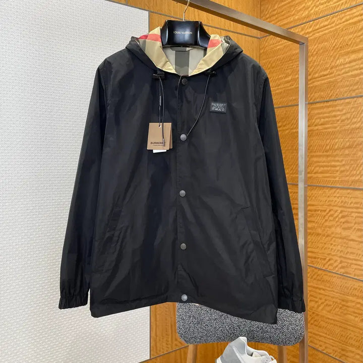 [BUNJANG] Burberry Check Nylon Hooded Zip-Up Jacket / 버버리 체크 바람막이 나일론 후드 집업 올해구매