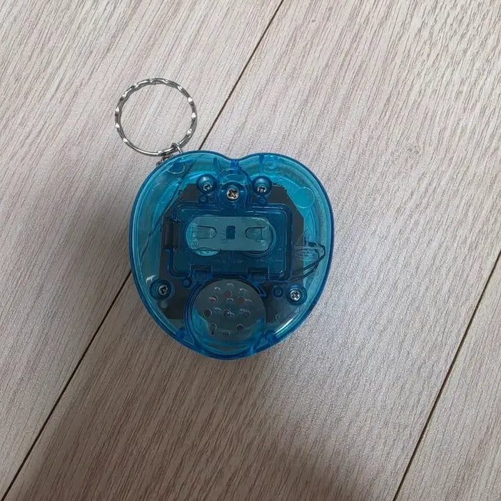 [BUNJANG] TOYS Tamagotchi Keychain / 토이즈 TOYS 다마고치 키링